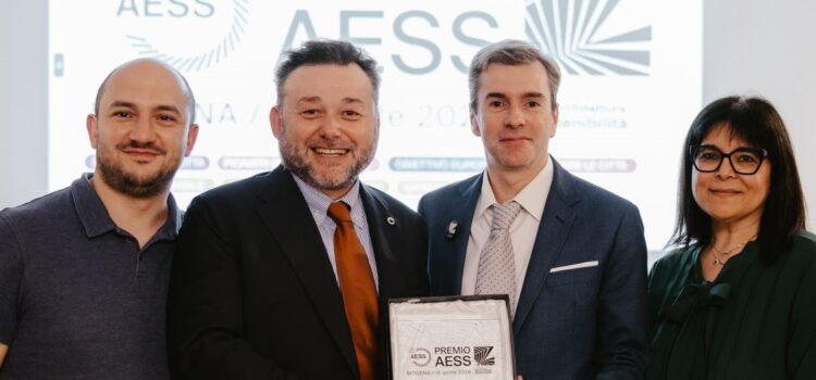 La Direzione Tecnica vince il Premio “Daniela Di Croce” per l’edilizia sostenibile bandito da AESS La Direzione Tecnica vince il Premio “Daniela Di Croce” per l’edilizia sostenibile bandito da AESS